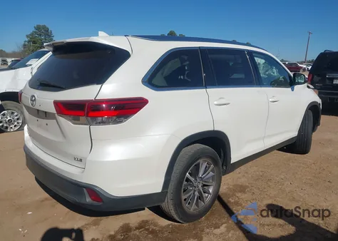 2019 Toyota Highlander Xle from USA, damaged, VIN 5TDKZRFH3KS554617